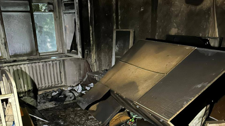 В Тверской области жители вынесли троих малолетних детей из горящей квартиры - новости ТИА