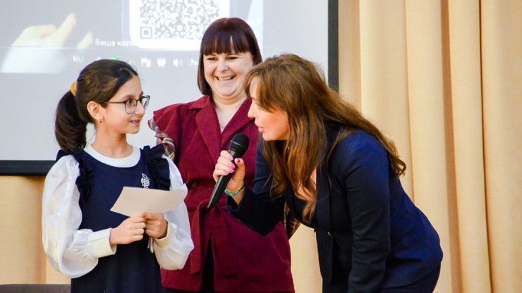 Тверские школьники услышали голос Алисы AI: мастер-класс от Татьяны Шитовой - новости ТИА