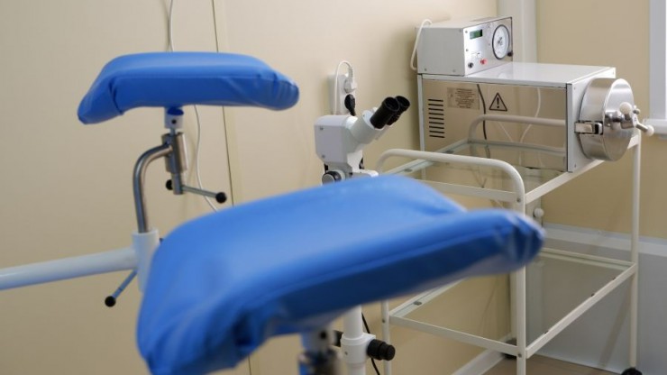 Врач назвал проблемы с щитовидкой, которые влияют на настроение и вес - новости ТИА