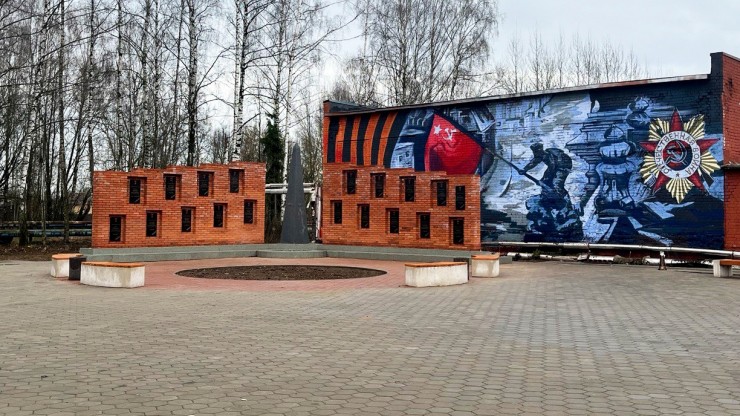 В поселке под Тверью к юбилею Победы появилось новое граффити - новости ТИА