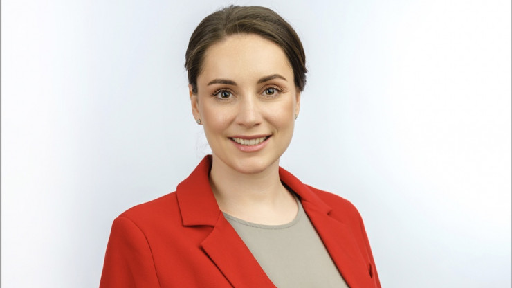 Депутат ГосДумы Юлия Саранова предупредила о мошенниках, действующих от её имени - новости ТИА