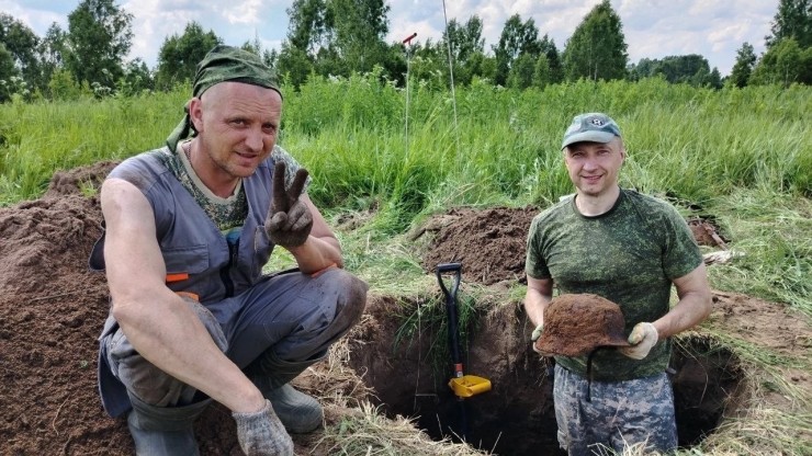 В Тверской области поисковики нашли останки трех красноармейцев и трофейный штык-нож - новости ТИА
