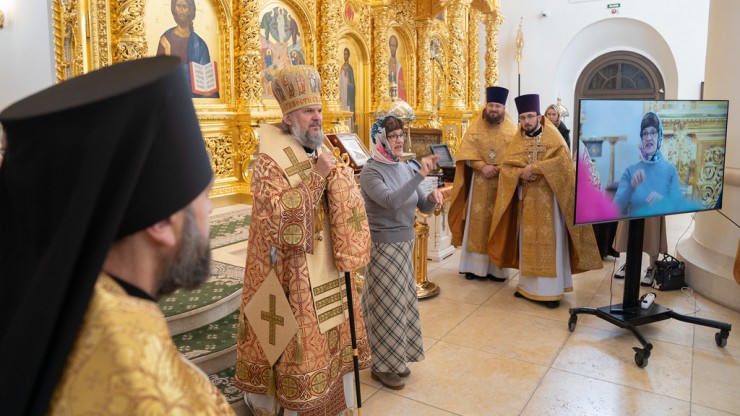 В Твери прошла Божественная литургия с сурдопереводом для глухонемых и слабослышащих - новости ТИА