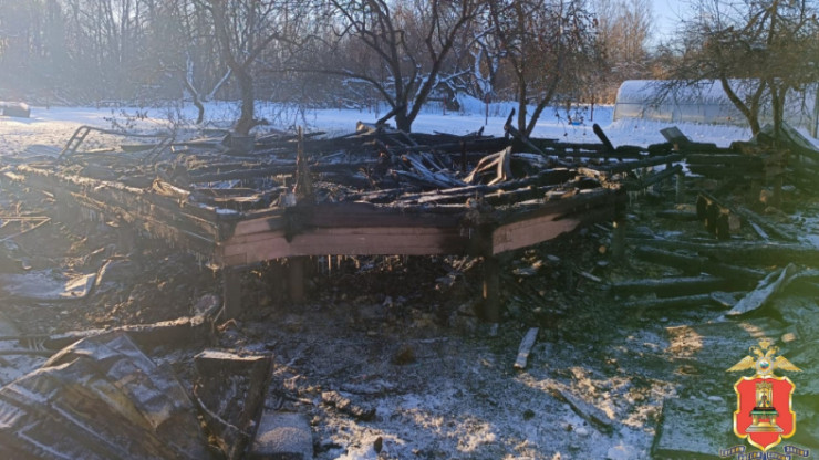В Тверской области 43-летнего мужчину подозревают в поджоге дома соседа - новости ТИА