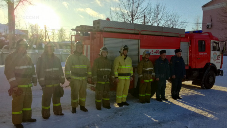 В Тверской области пожарные спасли мужчину из горящей квартиры - новости ТИА