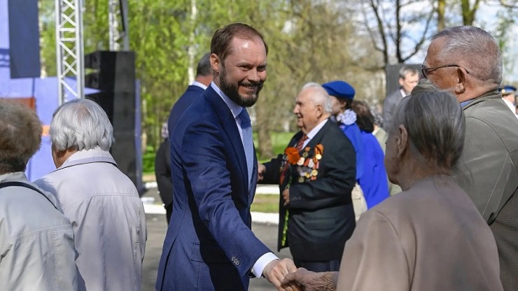 Виталий Королев направил Заксобранию инициативу о присвоении Торжку звания "Город воинской доблести" - новости ТИА