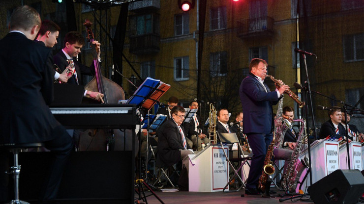 В Твери выступит Московский джазовый оркестр под управлением Игоря Бутмана - новости ТИА