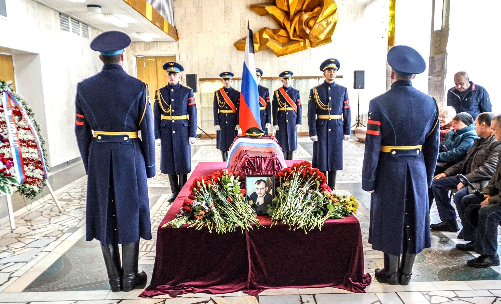 В Тверской области прошли похороны Виктора Глебова, погибшего в ходе СВО