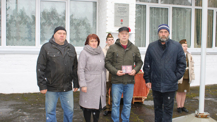 В Тверской области открыли мемориальную доску в память Евгения Колчакова - новости ТИА