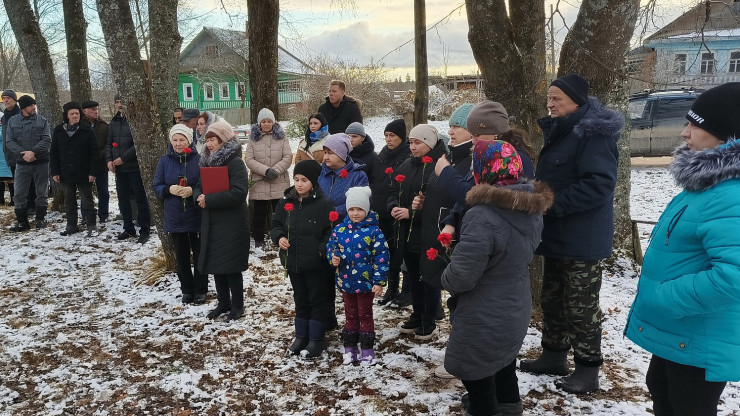 В Молоковском округе открыли мемориальную доску погибшему в ходе СВО бойцу - новости ТИА