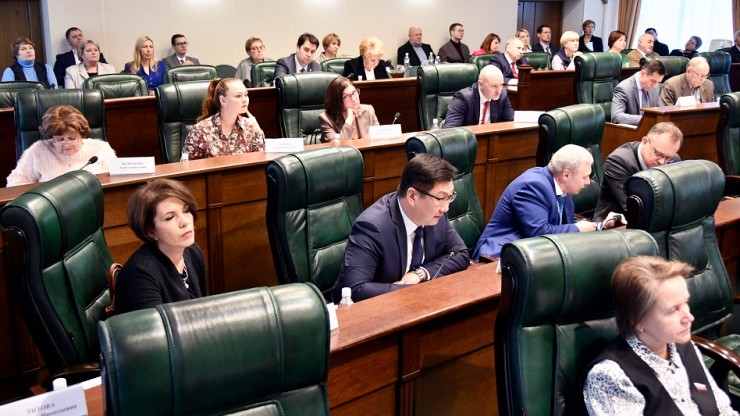 В парламенте Тверской области прошли публичные слушания по проекту бюджета региона - новости ТИА