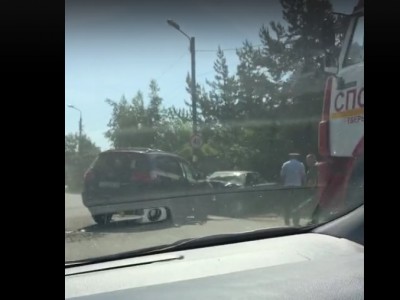 В ДТП в Твери тяжелые травмы получил водитель "Ауди" - Новости ТИА