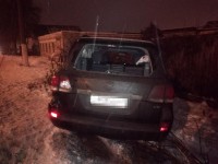 В Твери автомобиль врезался в мачту электроосвещения, а затем сбил пешехода - Новости ТИА