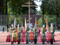 В Твери перезахоронили останки 15 солдат, павших в годы Великой Отечественной войны - Новости ТИА