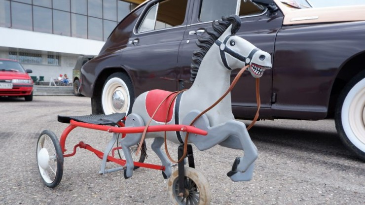 Периоды отпуска по уходу за ребенком войдут в страховой стаж - новости ТИА