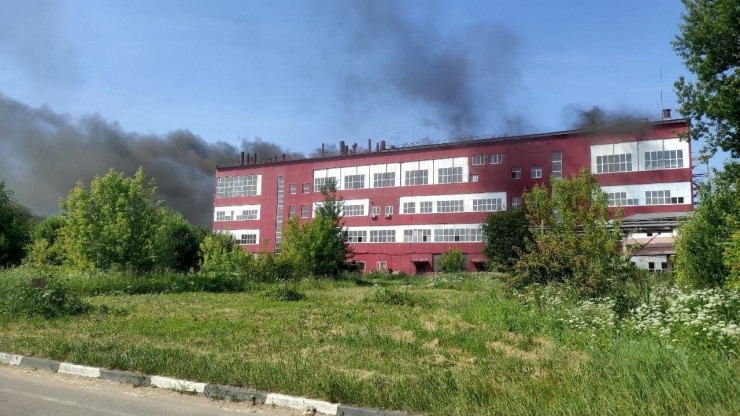 В Тверской области произошёл пожар на заводе - новости ТИА