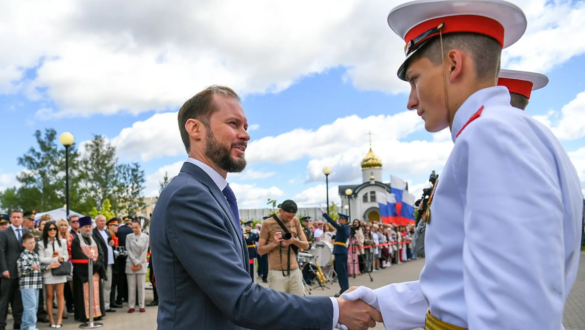 Фото: МАХ Виталия Королева