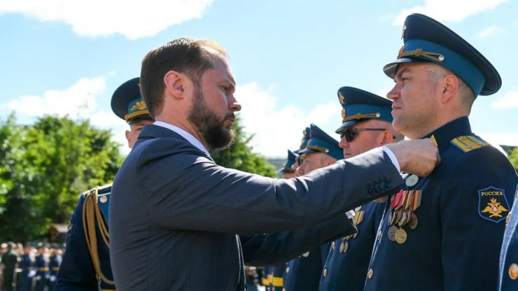 Виталий Королев поздравил выпускников военной академии имени Жукова в Твери - новости ТИА