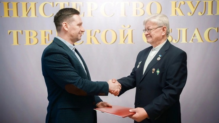 Виталий Королев сообщил о пополнении по программе "Земский работник культуры" - новости ТИА