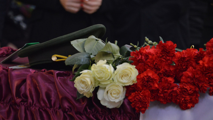 В Твери прошли похороны погибшего на Украине Михаила Комиссарова - новости ТИА