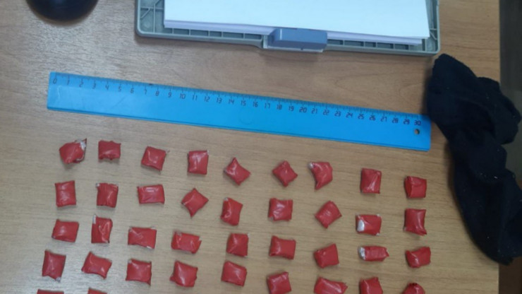 В Тверской области у женщины в бюстгальтере нашли 46 свертков с наркотиками - новости ТИА