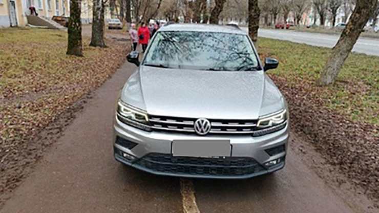 В Твери поймали пенсионера, разъезжавшего на авто по велосипедной дорожке - новости ТИА