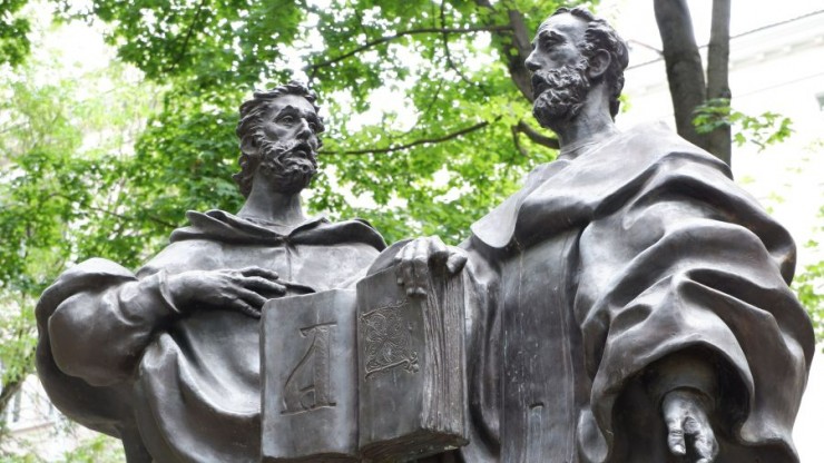 Стало известно, когда появятся единые учебники по русскому языку и литературе - новости ТИА