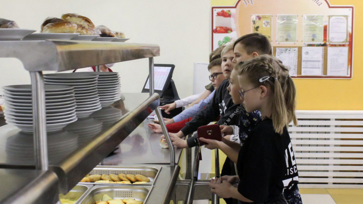В правительстве Тверской области рассказали о бесплатном питании школьников - новости ТИА