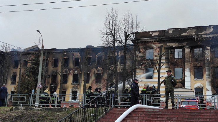 В Твери суд вынес приговор виновнику пожара в НИИ, где погибло 23 человека - новости ТИА