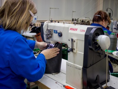 Торжокская обувная фабрика открыла швейный цех в Лихославле - Новости ТИА