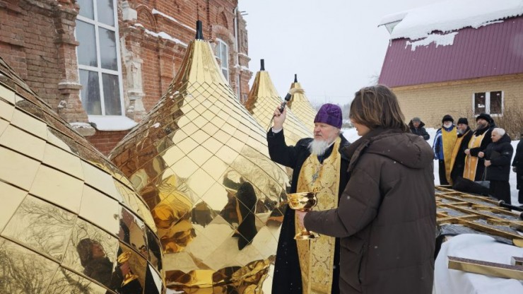 Для храма в Кимрском округе освятили новые купола и кресты - новости ТИА