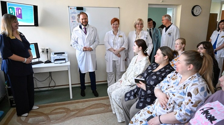 Королев: важно дотянуть современную медицинскую помощь до всех муниципалитетов - новости ТИА