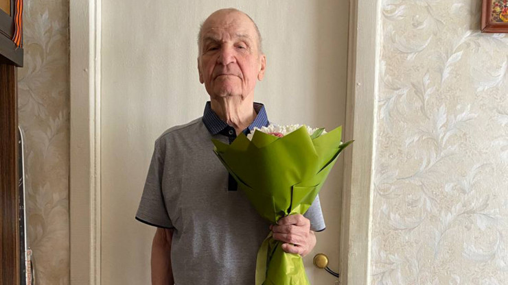 Фронтовику Павлу Кабанову исполнилось 94 года - новости ТИА