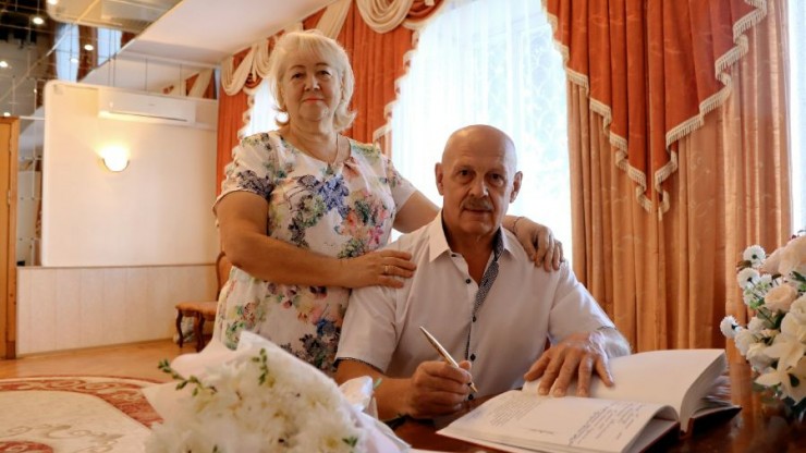 Золотые свадьбы: в Ржевском округе чествовали юбиляров супружеской жизни - новости ТИА