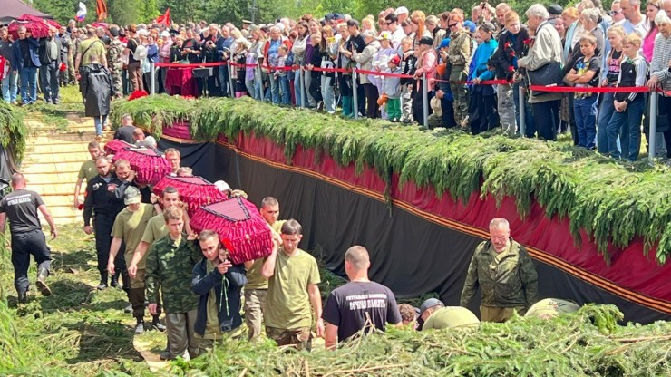 В День памяти и скорби в Ржеве перезахоронили останки 817 воинов, погибших в годы войны - новости ТИА