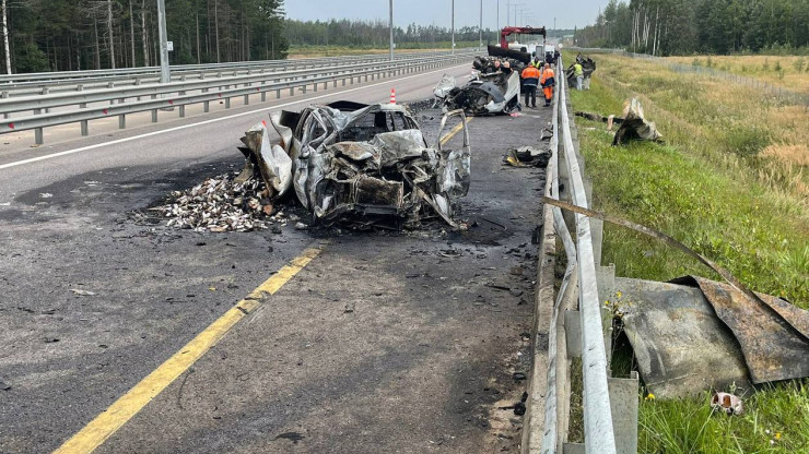 В больнице умер четвертый пострадавший в аварии на трассе в М-11 - новости ТИА