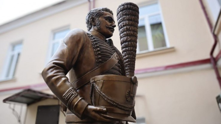 В Тверской области увековечат память о поручике Ржевском, но есть нюанс - новости ТИА