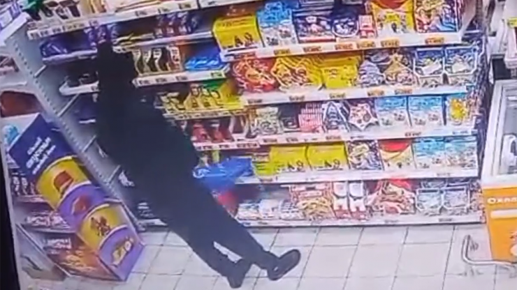 В Тверской области мужчина украл 34 шоколадки ради алкоголя - новости ТИА