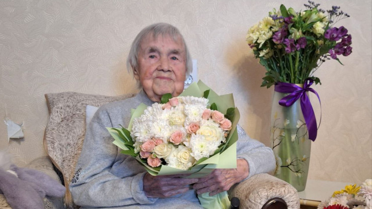 Труженице тыла Тамаре Антоновой исполнилось 100 лет - новости ТИА