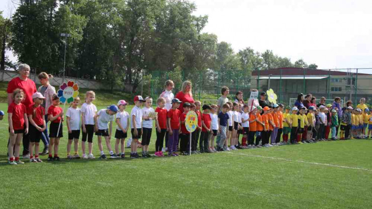 В Твери на поле стадиона "Юность" прошел турнир по мини-футболу - новости ТИА