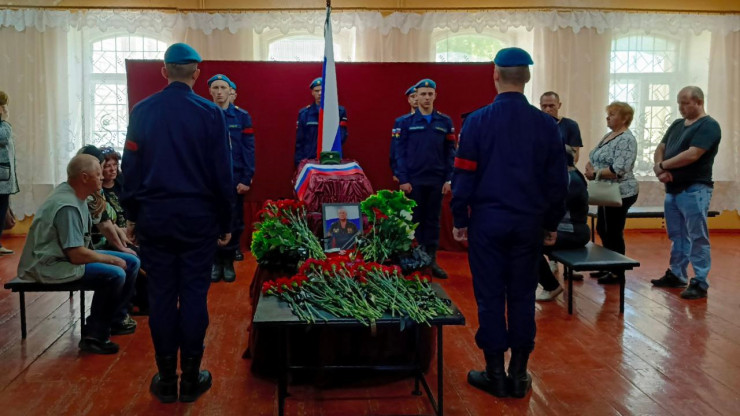 В Тверской области похоронили  Александра Старосту, погибшего в ходе СВО - новости ТИА