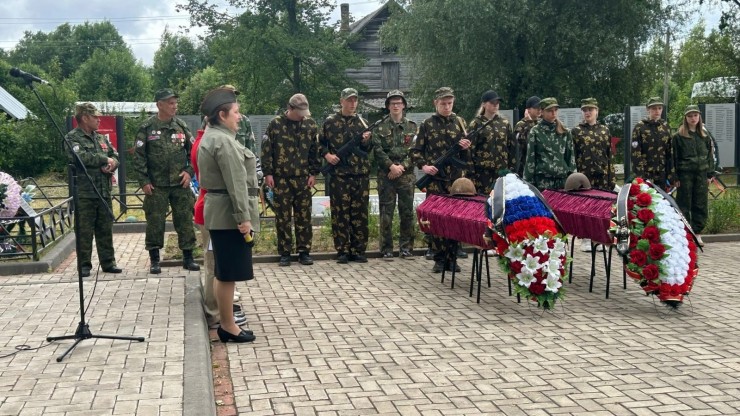 В Жарковском округе с почестями перезахоронили 11 красноармейцев - новости ТИА