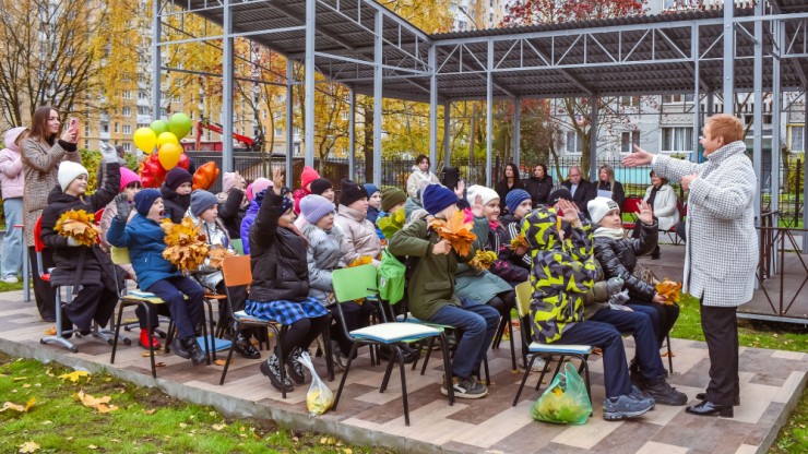 В тверском Центре образования № 49 открылся класс для занятий на свежем воздухе - новости ТИА