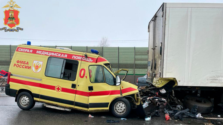 Число погибших в аварии на трассе в Тверской области выросло до трех человек - новости ТИА