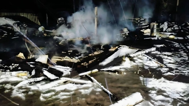 В деревне в Тверской области в сгоревшем доме нашли труп - новости ТИА