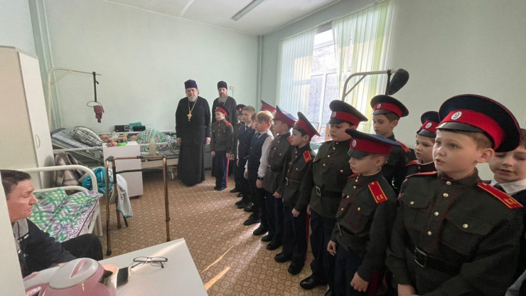 В Тверской области детский хор спел для больных паллиативного отделения - новости ТИА
