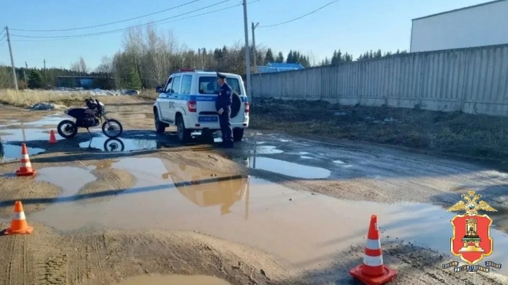 В Тверской области шестиклассник на питбайке пытался убежать от ДПС - новости ТИА