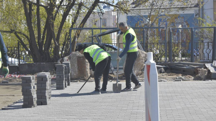 В Твери продолжается ремонт тротуаров - новости ТИА