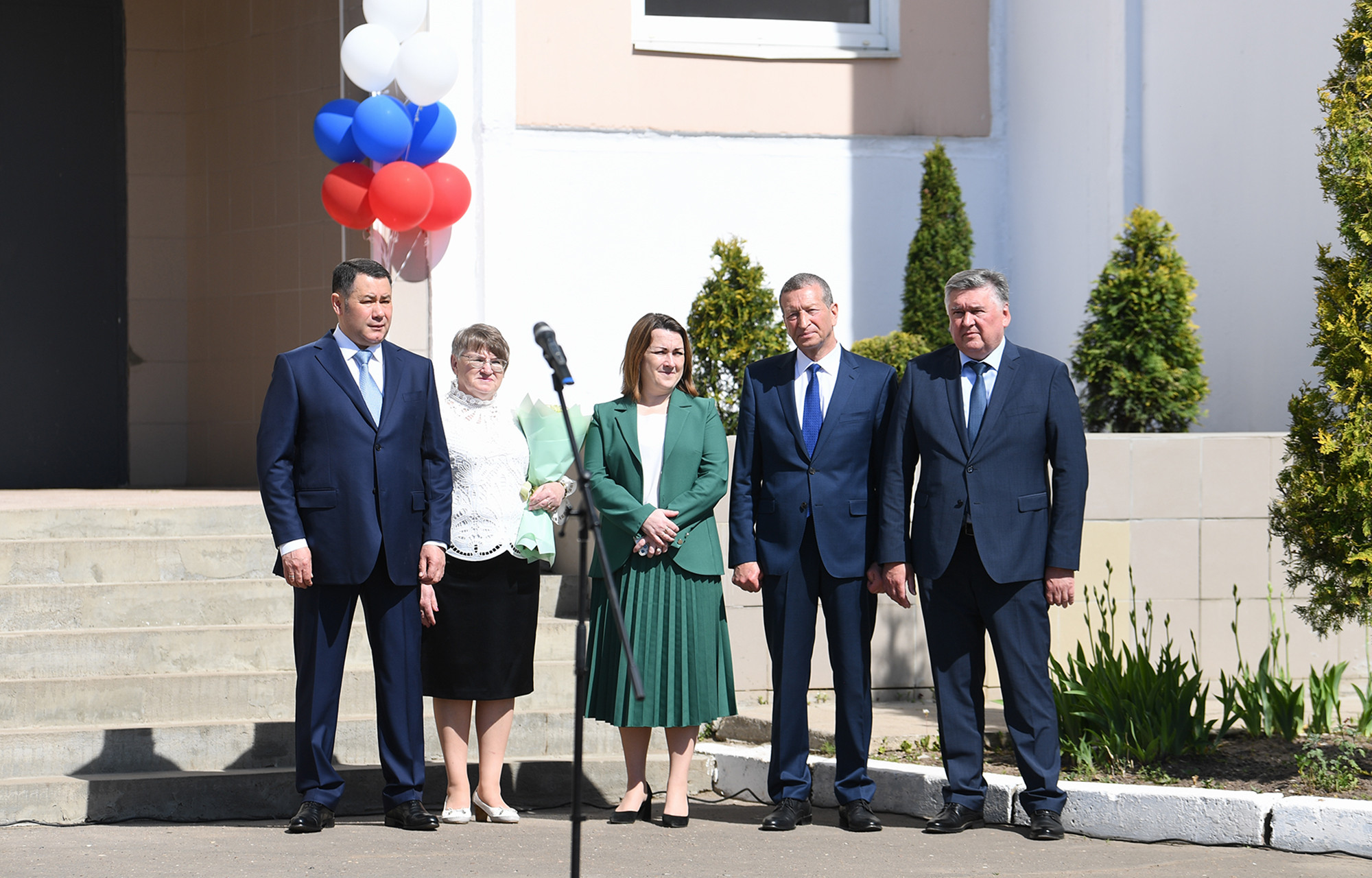 В школах Тверской области проходят последние звонки для выпускников - ТИА