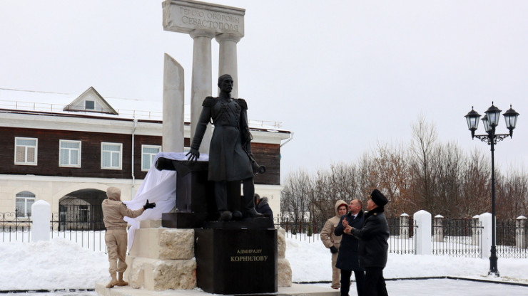В Тверской области появились памятники адмиралу Корнилову и маршалу Неделину - новости ТИА